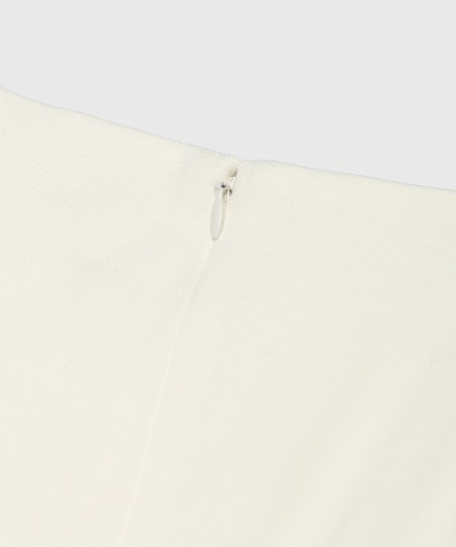 JOSE MOON（ジョゼムーン）の「BALLON DOCKING DRESS/バルーンドッキングドレス（ワンピース・レディース・ブラック/ホワイト・38/36）」の5枚目の写真