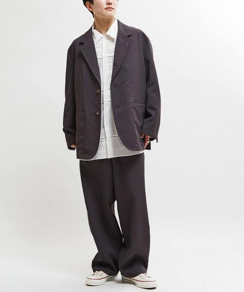 CONVERSE TOKYO（コンバーストウキョウ）の「MACARON CALZE RELAXED FIT JACKET（テーラードジャケット・レディース・ベージュ/ネイビー/チャコールグレー・SMALL/MEDIUM）」の14枚目の写真