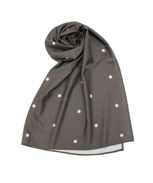 EMODA（エモダ）の「クロップドパターンスカーフ（ストール/ショール・レディース・グレー/ブラック・FREE）」の7枚目の写真