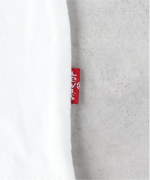 Levi's（リーバイス）の「【Levi's】「VINTAGE FIT TEE」ヴィンテージフィットTシャツ（Tシャツ/カットソー・メンズ・ホワイト・L/M/S）」の6枚目の写真