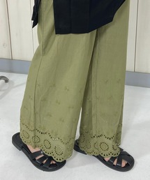 CRB（シーアールビー）の「スカラップレースペチパンツ（その他パンツ）」