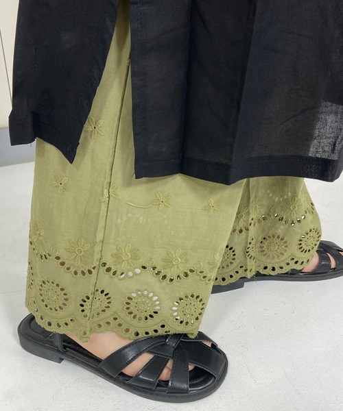 CRB（シーアールビー）の「スカラップレースペチパンツ（その他パンツ・レディース・ブラック/カーキ/オフホワイト/ブラウン・F）」の12枚目の写真