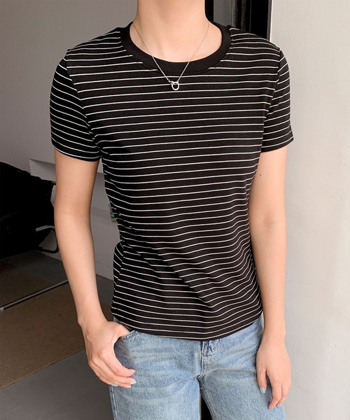BANICO（バニコ）の「細ボーダーフィットTシャツ (SS)（Tシャツ/カットソー・レディース・ブラック/ホワイト/ダークグレー・LARGE/MEDIUM）」の17枚目の写真