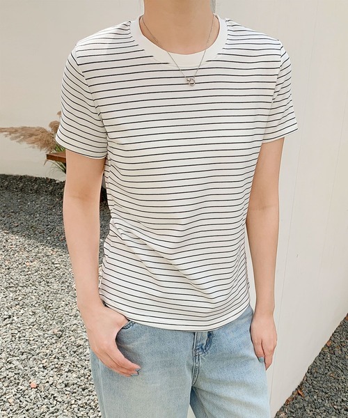 BANICO（バニコ）の「細ボーダーフィットTシャツ (SS)（Tシャツ/カットソー・レディース・ブラック/ホワイト/ダークグレー・LARGE/MEDIUM）」の9枚目の写真