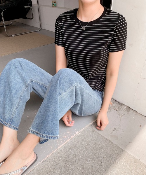 BANICO（バニコ）の「細ボーダーフィットTシャツ (SS)（Tシャツ/カットソー・レディース・ブラック/ホワイト/ダークグレー・LARGE/MEDIUM）」の13枚目の写真