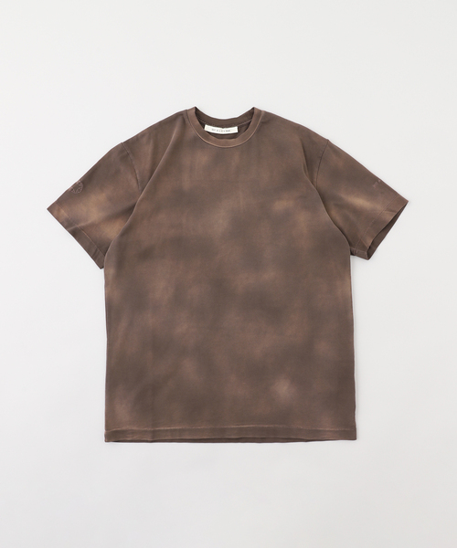 1017 ALYX 9SM(アリクス)の「1017 ALYX 9SM / テンセブンティーン アリクス ナインエスエム GARMENT DYE TEE(Tシャツ/カットソー・メンズ・ブラック/ブラウン・MEDIUM/SMALL)」の2枚目の写真