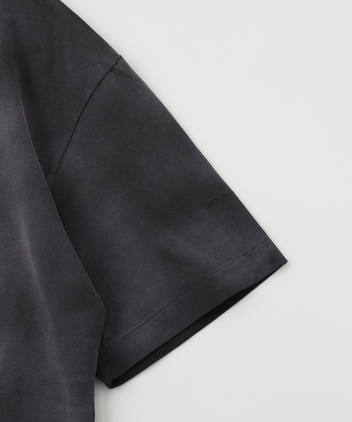 1017 ALYX 9SM(アリクス)の「1017 ALYX 9SM / テンセブンティーン アリクス ナインエスエム GARMENT DYE TEE(Tシャツ/カットソー・メンズ・ブラック/ブラウン・MEDIUM/SMALL)」の8枚目の写真