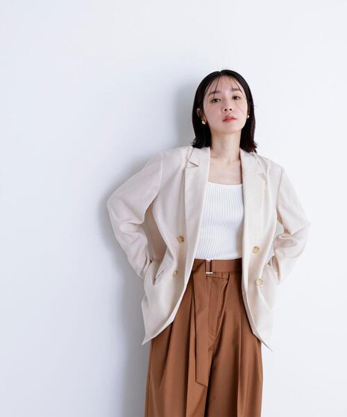 NATURAL BEAUTY BASIC(ナチュラルビューティーベーシック)の「◇【Oggi掲載】ライトボクシーダブルジャケット(テーラードジャケット・レディース・キャメル/ベージュ/ネイビー・SMALL/MEDIUM)」の8枚目の写真