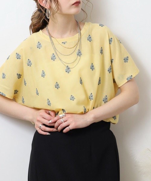 FUNALIVE(ファンアライブ)の「LITTLE MARKET 刺繍 4分袖プルオーバー(Tシャツ/カットソー・レディース・イエロー系1/イエロー/イエロー系3/アイボリー系1/グレー系1/イエロー系6/アイボリー系5/アイボリー系4/アイボリー系3/アイボリー系2/グレー系4/グレー系3/グレー系2/アイボリー/イエロー系2/グレー・FREE)」の14枚目の写真