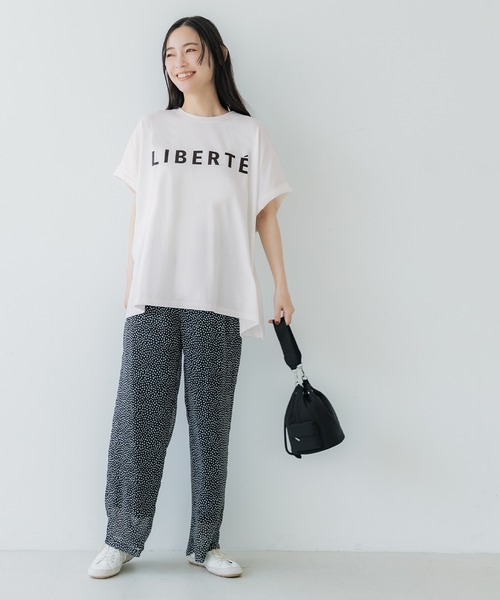 ロールアップスリーブロゴTシャツ（Tシャツ/カットソー）｜coca