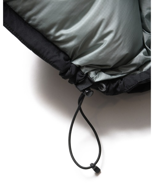 F.C.Real Bristol（エフシーレアルブリストル）の「FIELD DOWN PARKA（ダウンジャケット/コート・メンズ・ベージュ/ブラック/セージグリーン・X-LARGE/LARGE/MEDIUM/SMALL/XX-LARGE）」の21枚目の写真