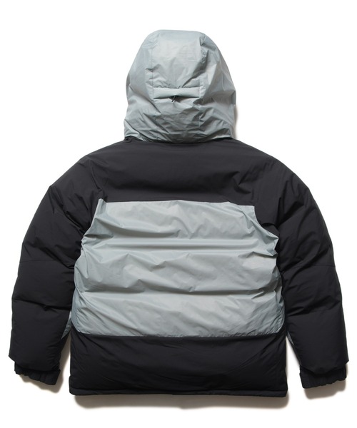 F.C.Real Bristol（エフシーレアルブリストル）の「FIELD DOWN PARKA（ダウンジャケット/コート・メンズ・ベージュ/ブラック/セージグリーン・X-LARGE/LARGE/MEDIUM/SMALL/XX-LARGE）」の15枚目の写真