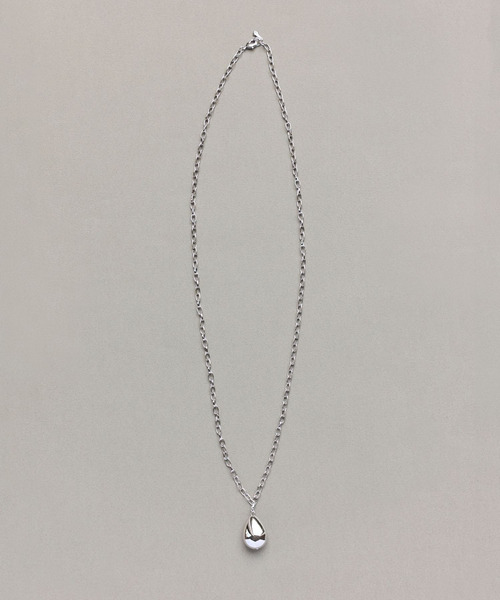Phoebe(フィービィー)の「ビッグドロップメタルチェーンネックレス/全長:73cm シルバー(ネックレス・レディース・シルバー・FREE)」の6枚目の写真
