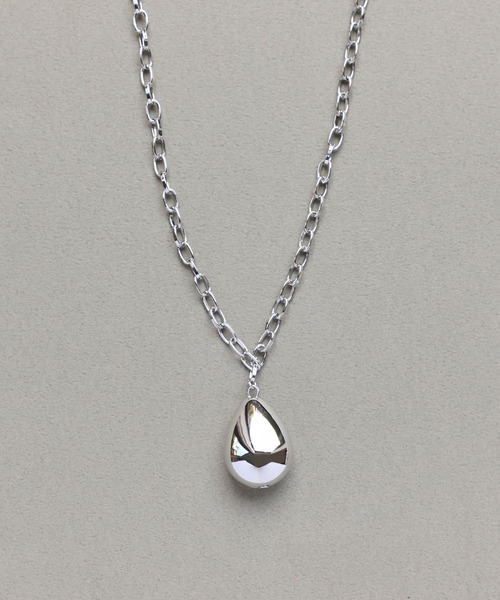 Phoebe(フィービィー)の「ビッグドロップメタルチェーンネックレス/全長:73cm シルバー(ネックレス・レディース・シルバー・FREE)」の7枚目の写真