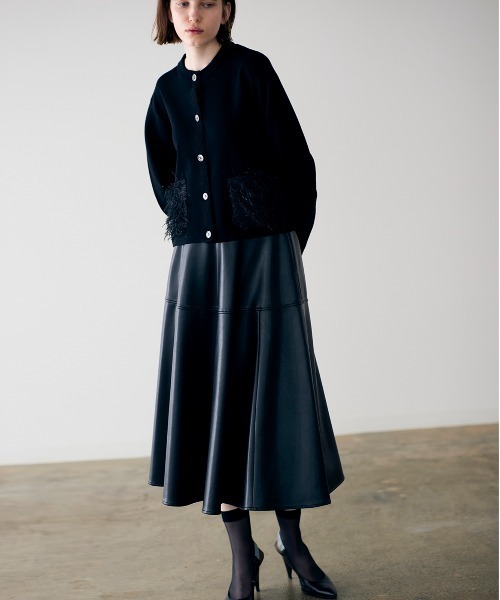 Marilyn Moon(マリリンムーン)の「【SOI-MeME】sheer fringe cocoon cardigan(カーディガン/ボレロ・レディース・チャコール/アイボリー/ブラック・FREE)」の12枚目の写真