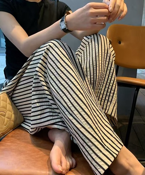by LEGNA(バイレグナ)の「ストライプセミワイドイージーパンツ(その他パンツ・レディース・ブラック×ホワイト/ブラック/ブラック×グレー/ホワイト×ブラック・X-LARGE/LARGE/MEDIUM)」の13枚目の写真