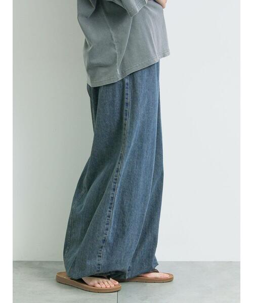 SM2（エスエムツー）の「デニム/ツイル裾タックバレルパンツ（その他パンツ・レディース・カーキ/ベージュ/ブルー・L/M）」の11枚目の写真