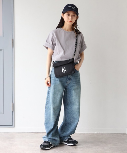 MLB（メジャーリーグベースボール）の「【MLB/メジャーリーグベースボール】コンパクト フラップミニショルダー/ポーチ（ショルダーバッグ・メンズ・ブラック系1/ブラック系2/ブラック系3・FREE）」の11枚目の写真