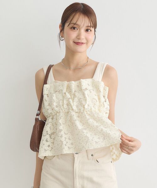 earth music&ecology(アースミュージックアンドエコロジー)の「キラキラフラワー刺繍ビスチェ(ベスト・レディース・ブラック/ブラウン/アイボリー・FREE)」の22枚目の写真