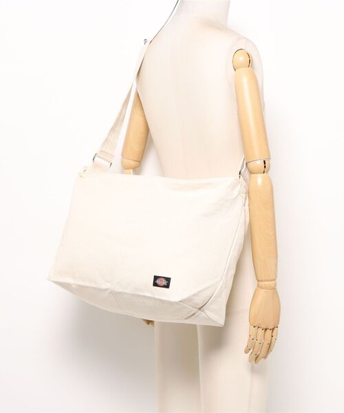 Dickies（ディッキーズ）の「Dickies　キャンバスショルダー（ショルダーバッグ・メンズ・オフホワイト/カーキ/ブラック/ベージュ・FREE）」の8枚目の写真