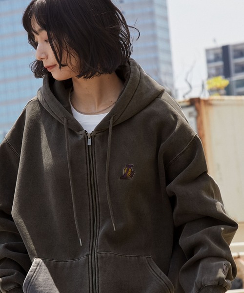 NBA（エヌビーエー）の「NBA/エヌビーエー 別注 チームロゴ刺繍バック