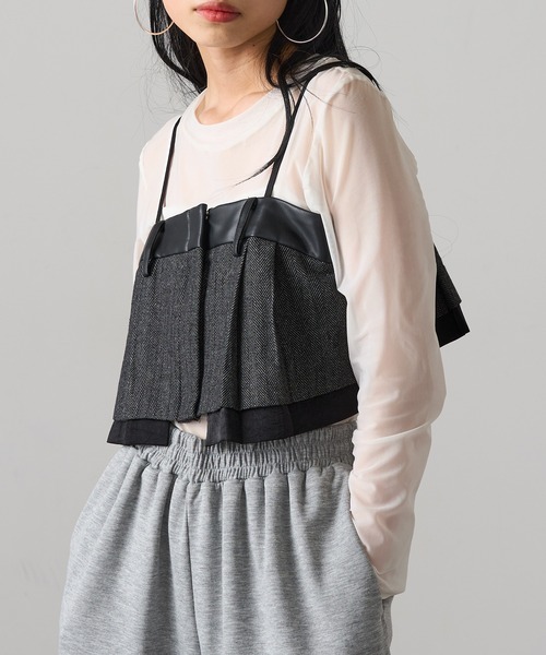 MAGASIN DE MODE Onjna(マガジンデモードオンジェナ )の「【MAGASIN DE MODE Onjna】バリアスパターンビスチェ ツイード フェイクレザー trc(キャミソール・レディース・ブラウン/ブラック/グレー・FREE)」の9枚目の写真