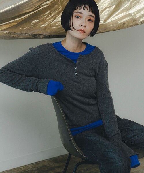 CAROLINA GLASER(カロリナ グレイサー)の「Mai / アンサンブル カットソー(Tシャツ/カットソー・レディース・ホワイト系その他5/グレー・ONE SIZE)」の1枚目の写真