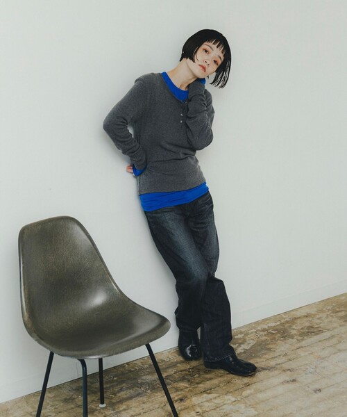 CAROLINA GLASER（カロリナ グレイサー）の「Mai / アンサンブル カットソー（Tシャツ/カットソー・レディース・グレー/ホワイト系その他5・ONE SIZE）」の20枚目の写真