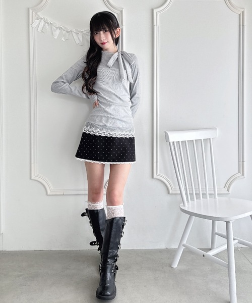 Loueme(ルエム)の「裾レースリボンリブトップス(Tシャツ/カットソー・レディース・グレー/アイボリー・FREE)」の15枚目の写真