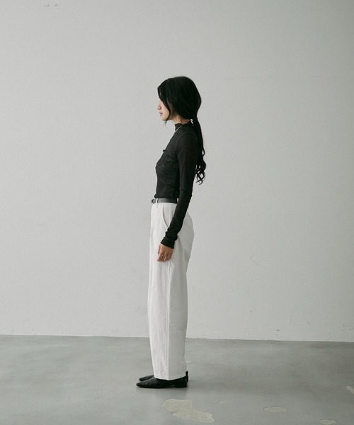 NUJOH（ヌゾ）の「Sheer Rib High Neck Top / シアーリブハイネックトップス（Tシャツ/カットソー・レディース・ブラック/アイボリー・FREE）」の22枚目の写真