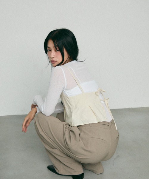 NUJOH（ヌゾ）の「Sheer Rib High Neck Top / シアーリブハイネックトップス（Tシャツ/カットソー・レディース・ブラック/アイボリー・FREE）」の17枚目の写真
