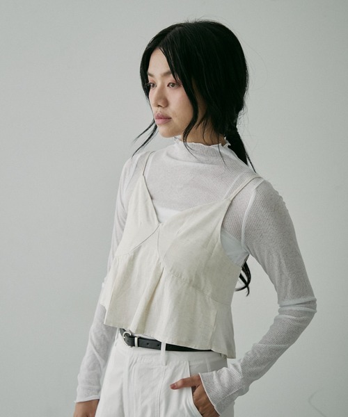 NUJOH（ヌゾ）の「Sheer Rib High Neck Top / シアーリブハイネックトップス（Tシャツ/カットソー・レディース・ブラック/アイボリー・FREE）」の3枚目の写真