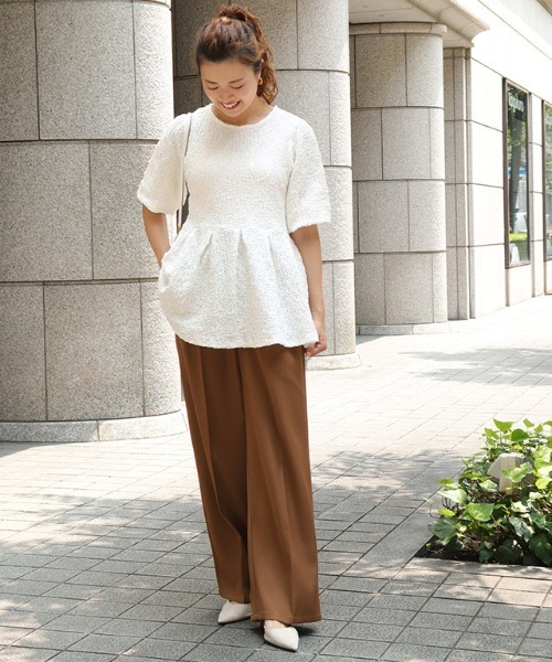 Pierrot（ピエロ）の「ふくれジャカードウエストタックトップス（Tシャツ/カットソー・レディース・ブラック/オフホワイト・L/M）」の3枚目の写真