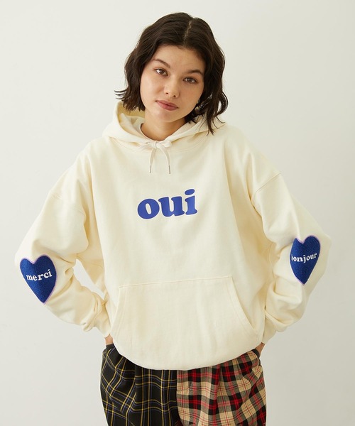 MILKFED.（ミルクフェド）の「HEART ELBOW PATCH SWEAT HOODIE（パーカー・レディース・オフホワイト/ブラック/バーガンディー・M/L）」の2枚目の写真