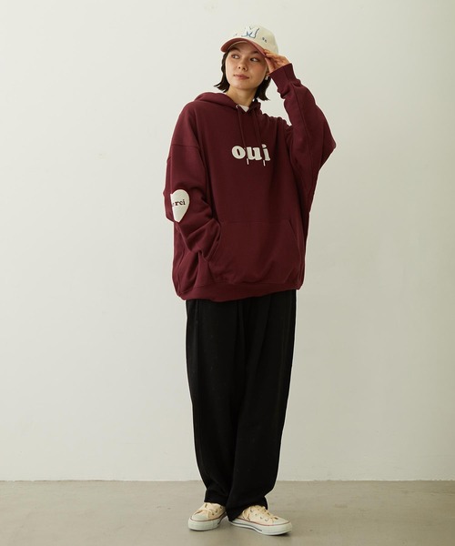 MILKFED.（ミルクフェド）の「HEART ELBOW PATCH SWEAT HOODIE（パーカー・レディース・オフホワイト/ブラック/バーガンディー・M/L）」の10枚目の写真