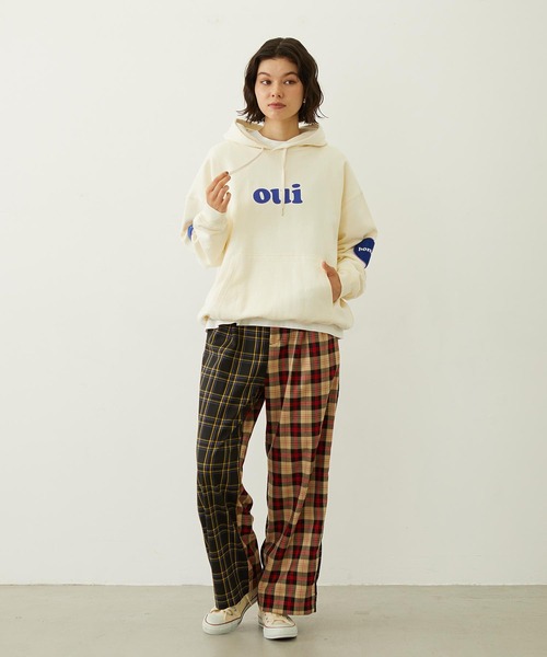 MILKFED.（ミルクフェド）の「HEART ELBOW PATCH SWEAT HOODIE（パーカー・レディース・オフホワイト/ブラック/バーガンディー・M/L）」の20枚目の写真