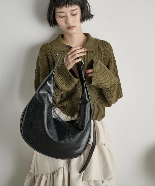 THE YOn（ザヨン）の「ハーフムーンワンショルダーバッグ（ショルダーバッグ・レディース・マスタード/セージグリーン/ブラック/ワインレッド・FREE）」の15枚目の写真