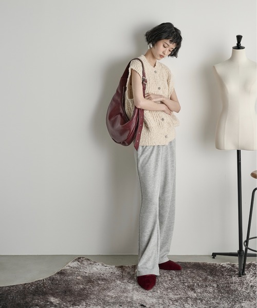 THE YOn（ザヨン）の「ハーフムーンワンショルダーバッグ（ショルダーバッグ・レディース・マスタード/セージグリーン/ブラック/ワインレッド・FREE）」の11枚目の写真