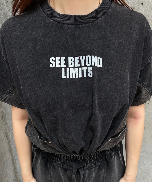 ROGER AND RAW（ロジャーアンドロウ）の「デニム切替ドロストショートTシャツ（Tシャツ/カットソー・レディース・スミクロ/ホワイト/ブラック・FREE）」の14枚目の写真