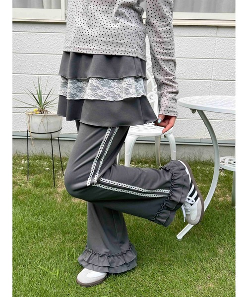 WC（ダブル シー）の「《セットアップ対応◎》スカートレイヤードトラックパンツ（その他パンツ・レディース・グレー/ブラック/ブラウン・FREE）」の9枚目の写真