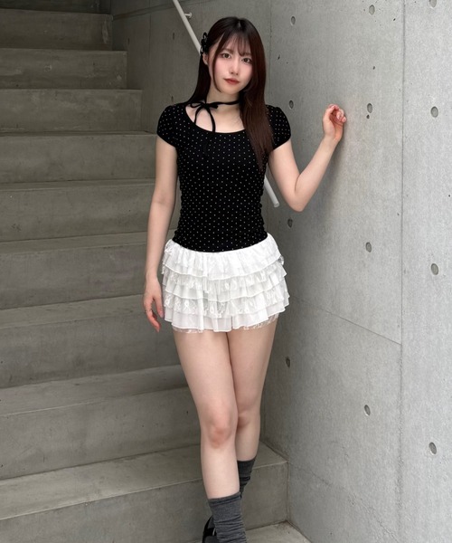 Lae(レイ)の「ドットリボンパフスリーブTシャツ(Tシャツ/カットソー・レディース・アイボリー/ブラック・MEDIUM/SMALL)」の5枚目の写真