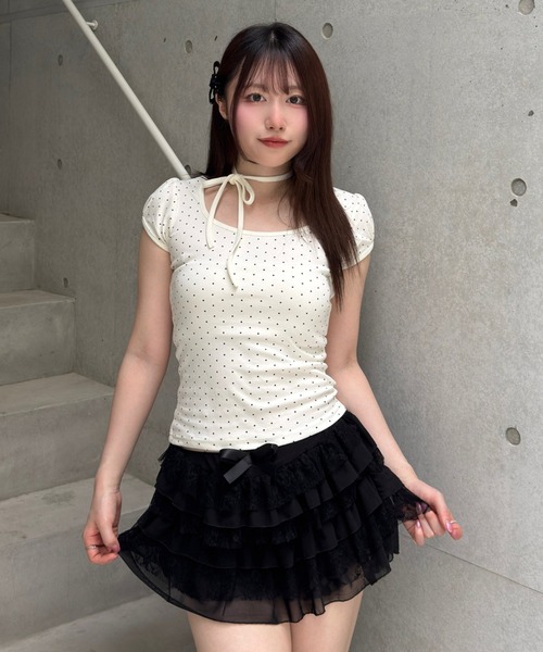 Lae(レイ)の「ドットリボンパフスリーブTシャツ(Tシャツ/カットソー・レディース・アイボリー/ブラック・MEDIUM/SMALL)」の6枚目の写真