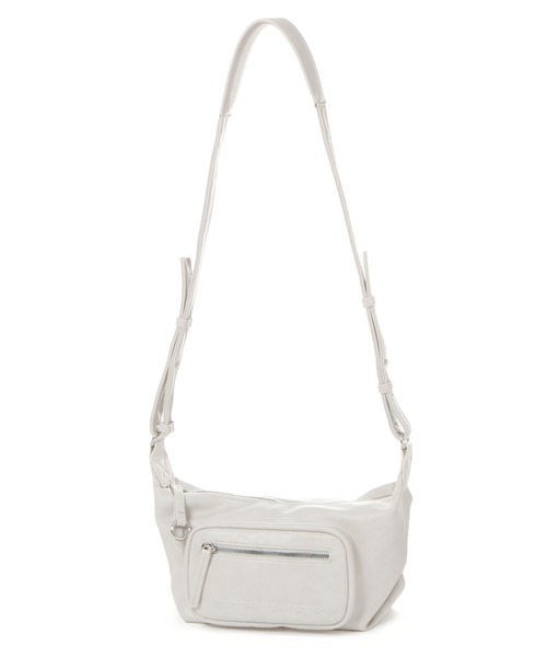 studio CLIP（スタディオクリップ）の「フロントポケットショルダーバッグ（ショルダーバッグ・レディース・ブラック/アイボリー/ブラウン・FREE）」の3枚目の写真