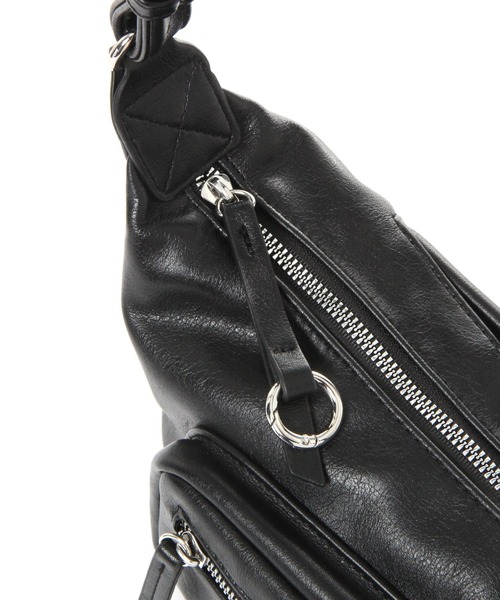 studio CLIP（スタディオクリップ）の「フロントポケットショルダーバッグ（ショルダーバッグ・レディース・ブラック/アイボリー/ブラウン・FREE）」の11枚目の写真