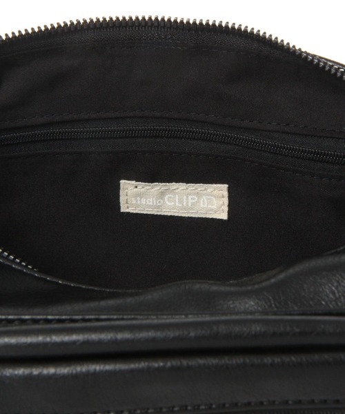 studio CLIP（スタディオクリップ）の「フロントポケットショルダーバッグ（ショルダーバッグ・レディース・ブラック/アイボリー/ブラウン・FREE）」の18枚目の写真