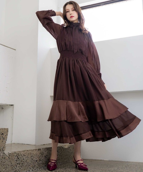 NOELA(ノエラ)の「シアーサテンコンビワンピース(ワンピース・レディース・ライトグレー/ベージュ/ブラウン・S/M)」の12枚目の写真