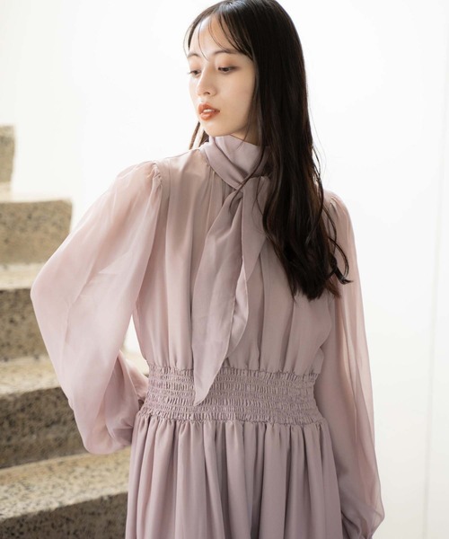 NOELA(ノエラ)の「シアーサテンコンビワンピース(ワンピース・レディース・ライトグレー/ベージュ/ブラウン・S/M)」の22枚目の写真