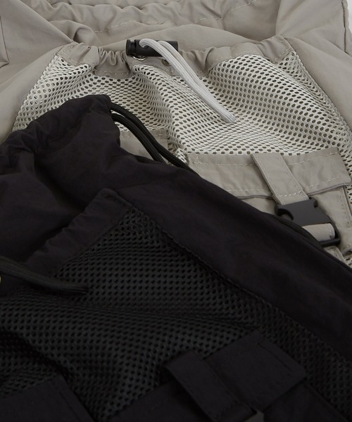 improves（インプローブス）の「ユーティリティ メッシュ ポケット ナップサック（バックパック/リュック・メンズ・ブラック/グレー・FREE）」の3枚目の写真