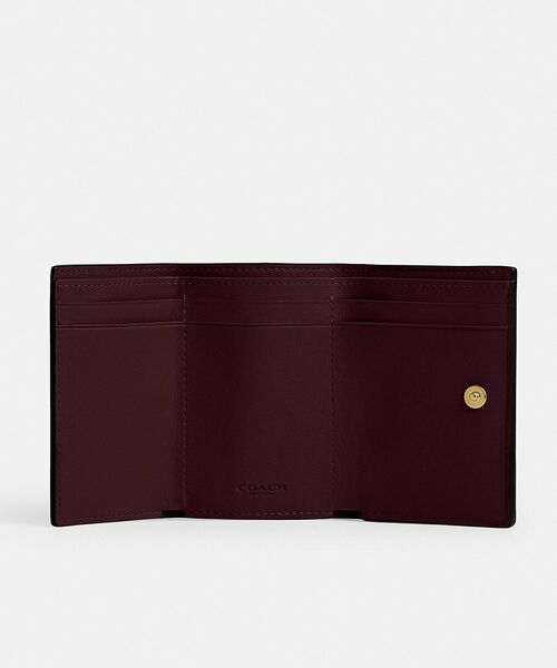 COACH（コーチ）の「ミニ トライフォールド ウォレット（財布・レディース・レッド系その他・ONE）」の3枚目の写真
