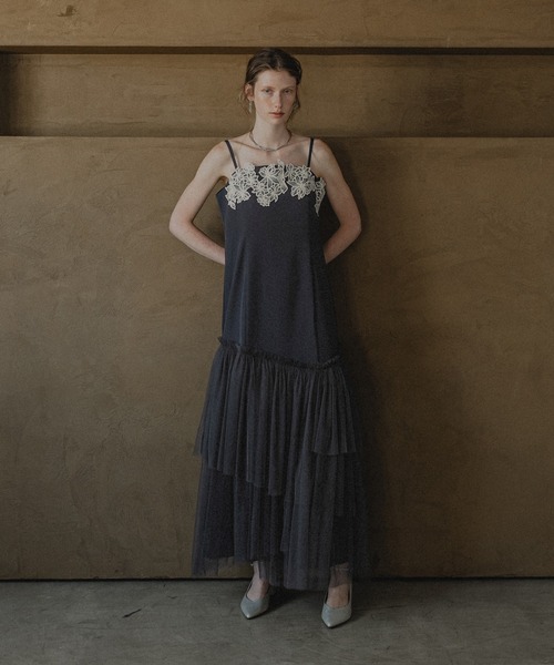 Layered tulle dress（ドレス）｜et.UNiVER（エトユニベール）の